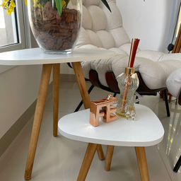 Conjunto de Mesinhas Canto e Apoio Pé Palito Tripé Porta Quadros e Objetos Branco ou Preto Tampo Org - 7