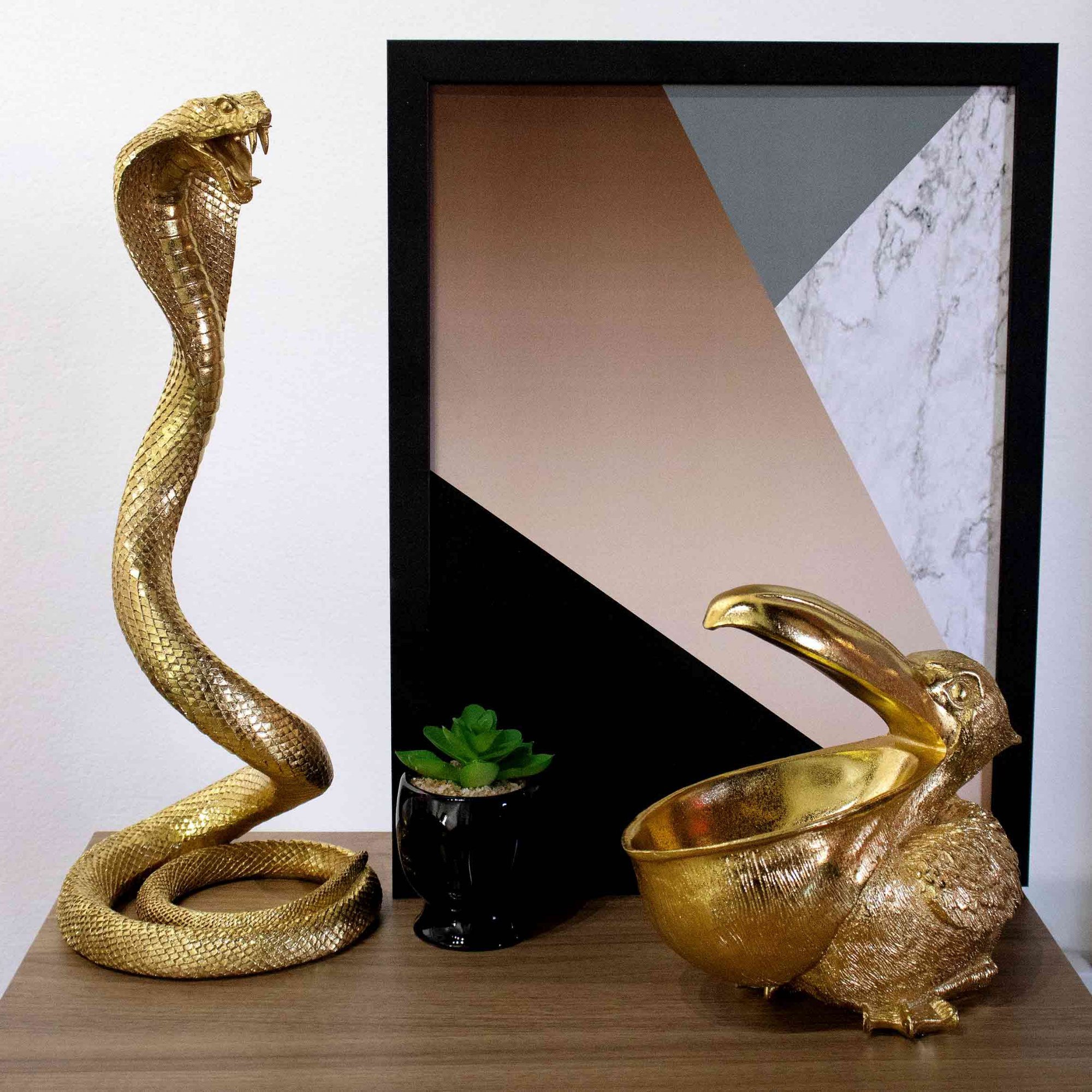 Escultura Serpente Em Poliresina 40cm Dourada - Moas
