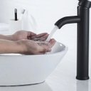 Ver imagem 4 de Torneira Monocomando Banheiro Lavabo Bancada Mesa Pia Aerador Misturador Agua Quente Fria Lavanderia