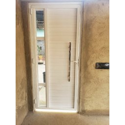 Porta de Alumínio Lambri Simples 210x90 C/ Puxador e Vidro - 2