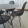 Conjunto Mesa Urca Preta 90cm e 4 Cadeiras Maglia Preta Tower Base Preta - 2