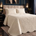 Ver imagem 1 de Conjunto Cama King Mallory 300 Fios Bordada 3 Peças:Palha