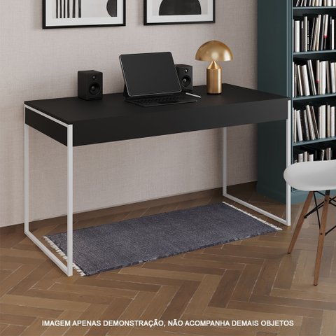 Escrivaninha Industrial Madeira Padrão Office Preta Malta 137x53cm com Base em Ferro Branco