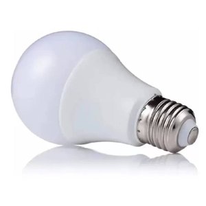 Lâmpada Led Bulbo A60 15w E27 3000k Luz Quente Bivolt Decoração