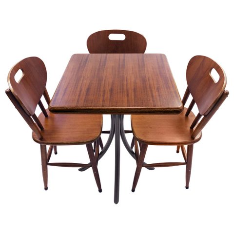 Conjunto Mesa 60x60 Cm com 3 Cadeiras para Cozinha Pequena - Laminado Imbuia