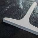 Ver imagem 4 de Rodo Multiuso Flow Bege Rodinho de Pia Cozinha Janela Box de Banheiro ou com Gancho