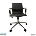 Ver imagem 2 de Cadeira Office Esteirinha Baixa Pu Preta ou Branca - Rivatti