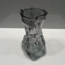Ver imagem 5 de Vaso Decorativo de Vidro Fumê 21x9x13cm Enfeite Sala Mesa Estante Aparador