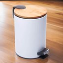 Ver imagem 6 de Kit 2 Lixeiras 5l Metal Redonda com Pedal Branca Tampa Bambu Balde Interno Banheiro Genebra