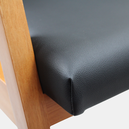 Poltrona para Sala Denver Cor Mel Estofado Corano Preto - 8