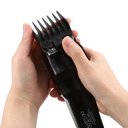 Ver imagem 5 de Combo Maquina Cortar Cabelo Kemei 2600 + Acabamento Km 9163