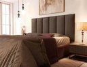 Ver imagem 1 de Cabeceira Almofadada para Cama Casal Box Suspensa Dubai 0,90 X 55 Marrom Suede