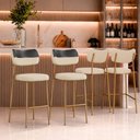 Ver imagem 1 de Kit 4 Banquetas Alta Sala de Jantar Lisa Pés Champanhe Linho/PU Bege/Preto m² - Monari Design