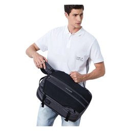 Mochila Impermeável Resistente Viagem Esportiva Saída Usb - 6