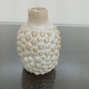 Ver imagem 5 de Vaso Decorativo de Cerâmica Bege 10x10x10cm Enfeite Sala Mesa Estante Aparador