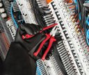 Ver imagem 2 de Chave de Fenda Isolada Iec 60900 Ponta Cruzada 5x100 Mm (3/16x4") Tramontina Pro Tramontina