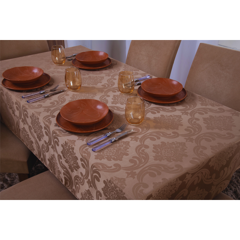 toalha de mesa quadrada 4 lugares tecido jacquard 1,35x1,50:avela