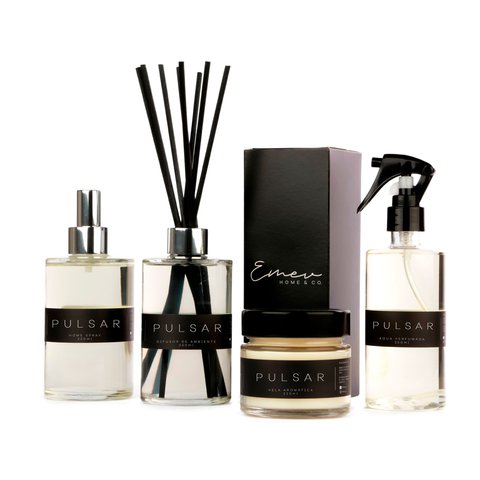 Kit Home Spray + Difusor de Ambiente + Água Perfumada + Vela Aromática Premium Baunilha 250ml
