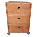 Ver imagem 6 de Gaveteiro de Madeira Maciça Pinus Finger com 3 Gavetas e 4 Rodízios Cor Castanheira