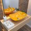 Amarelo