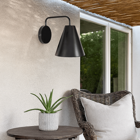 Luminária de Parede Arandela Fixa Catarina Preto