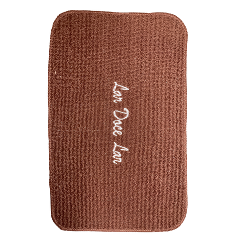 Capacho Bordado 40x60 100% Propileno - Lar Doce Lar - Marrom