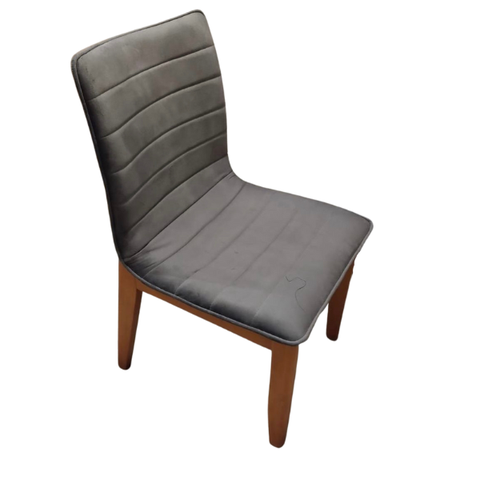 Cadeira de Jantar Cercatto Revestida em Tecido Suede Cinza Chumbo Personal Decor