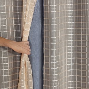 Cortina Blackout Prata com Voil Xadrez 2,00 m x 1,40 m - Avelã