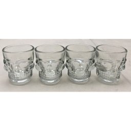 Conjunto de 2 Canecas e 4 Shots Caveira em Vidro - 5