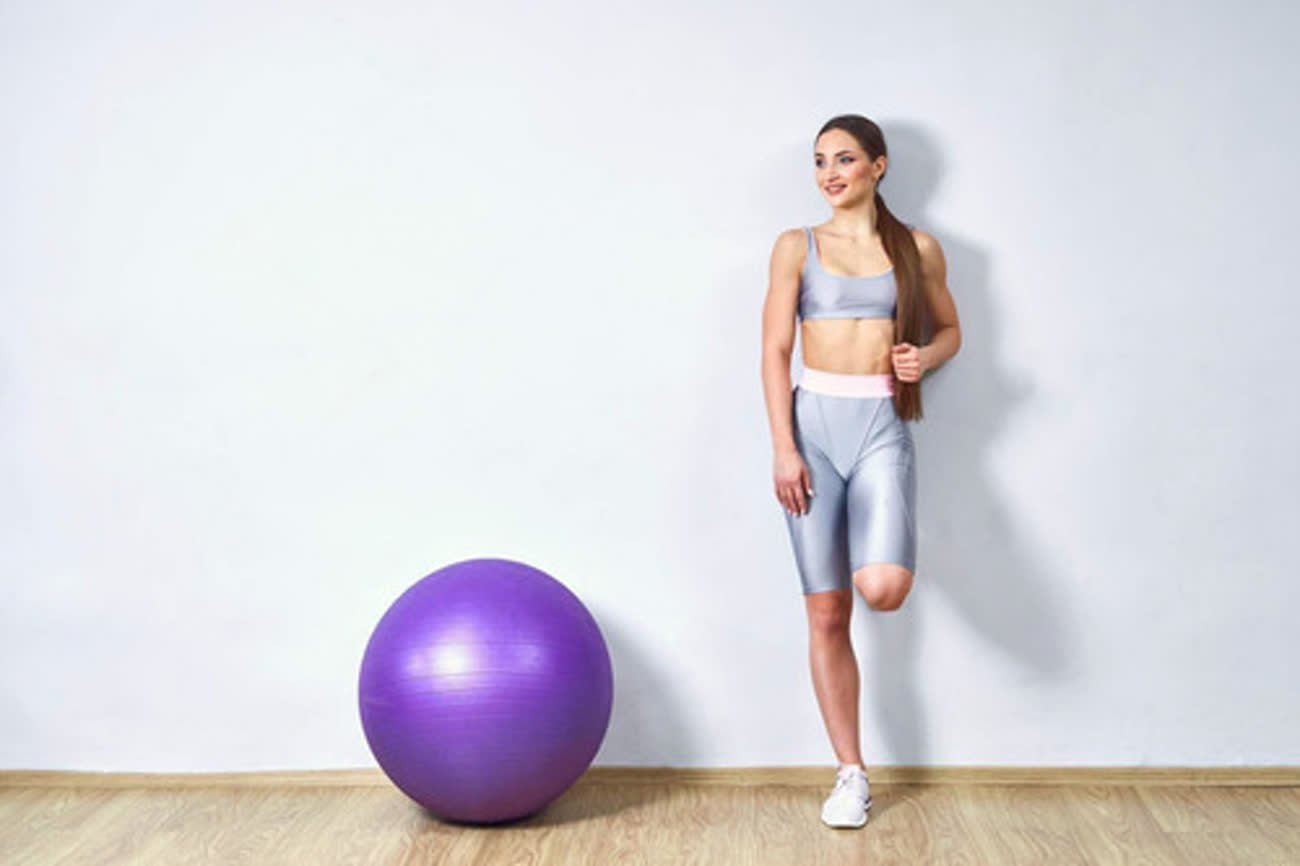 Bola Pilates 55cm com Bomba Cor Roxo - 7