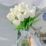 Buquê de Tulipas Brancas Real Ao Toque com 5 Unidades - 6