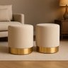 1KIT PUFF COM RODAPE DOURADO  OFF WHITE / PALHA VELUDO - 1