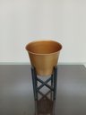 Ver imagem 5 de Octave Cachepô 25x15x15cm Metal Dourado com Suporte