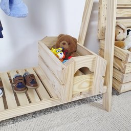 Caixote de Feira Pequeno 22X25X43 em Madeira de Pinus - NATURAL - 1 Caixote de Feira Pequeno 22X25X43 em Madeira de Pinus - NATURAL - 1