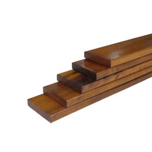 Deck De Madeira Ripado Itaúba 2 cm x 10 cm x 2,70 metros – cx c/05 peças (1,350 M2)