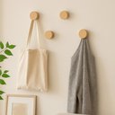 Ver imagem 6 de Kit 5 Ganchos de Madeira Pendurador de Parede Redondo Decorativo Bolsas Roupas