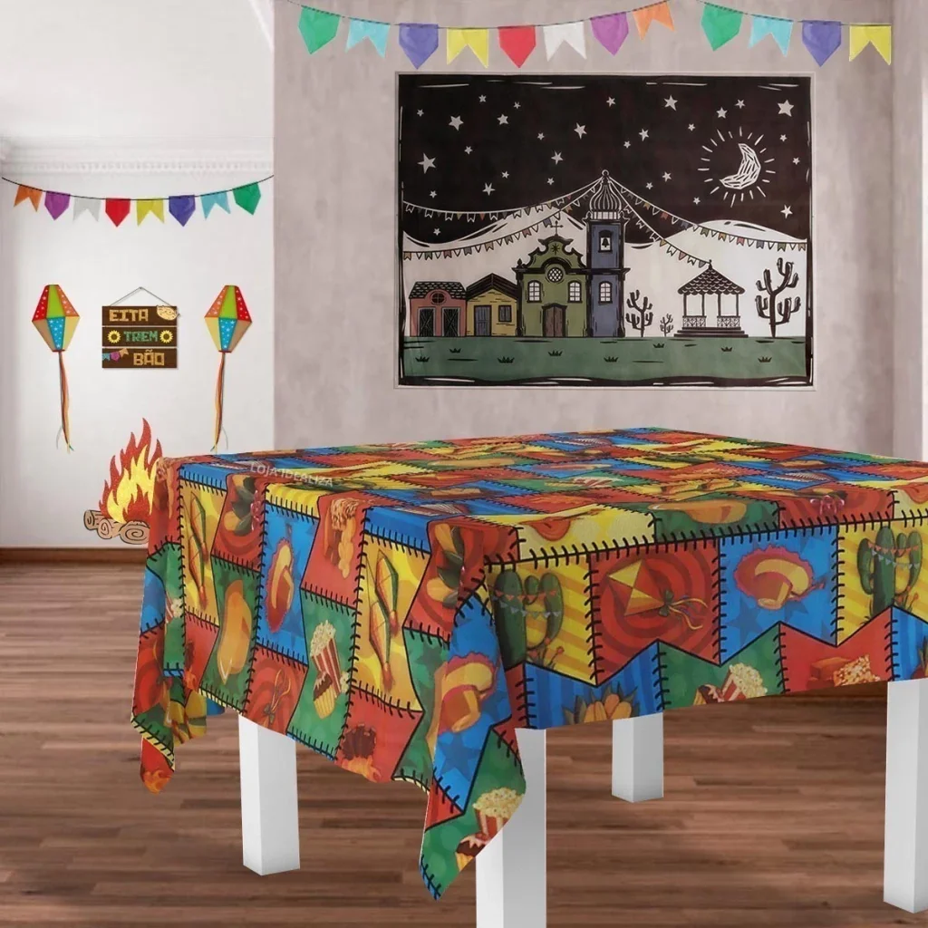 1 Toalha Mesa Tnt Festa Junina Caipira Bandeirinha 140x140 - 2