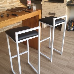 Kit de Banquetas para Cozinha Madri:preto