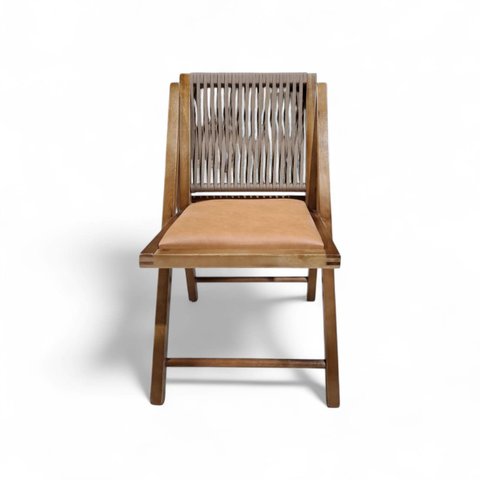 Cadeira em Madeira sem Braço Assento de Couro Sintético Encosto de Corda Trançada Cor Castanho Coran