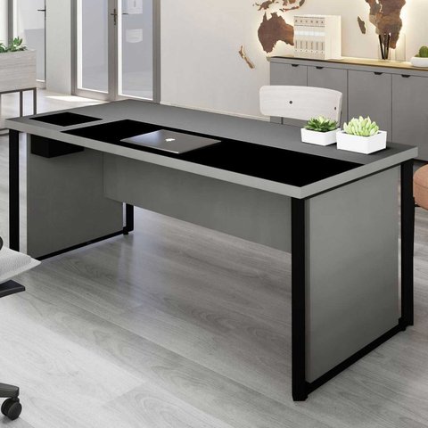 Mesa Executiva para Escritório Diretor com Caixa de Tomadas Porta Objetos 200cm Corporate Cinza Sagrado e Preto