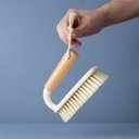 Ver imagem 6 de Escova de limpeza multiuso com cabo de bambu - Oikos