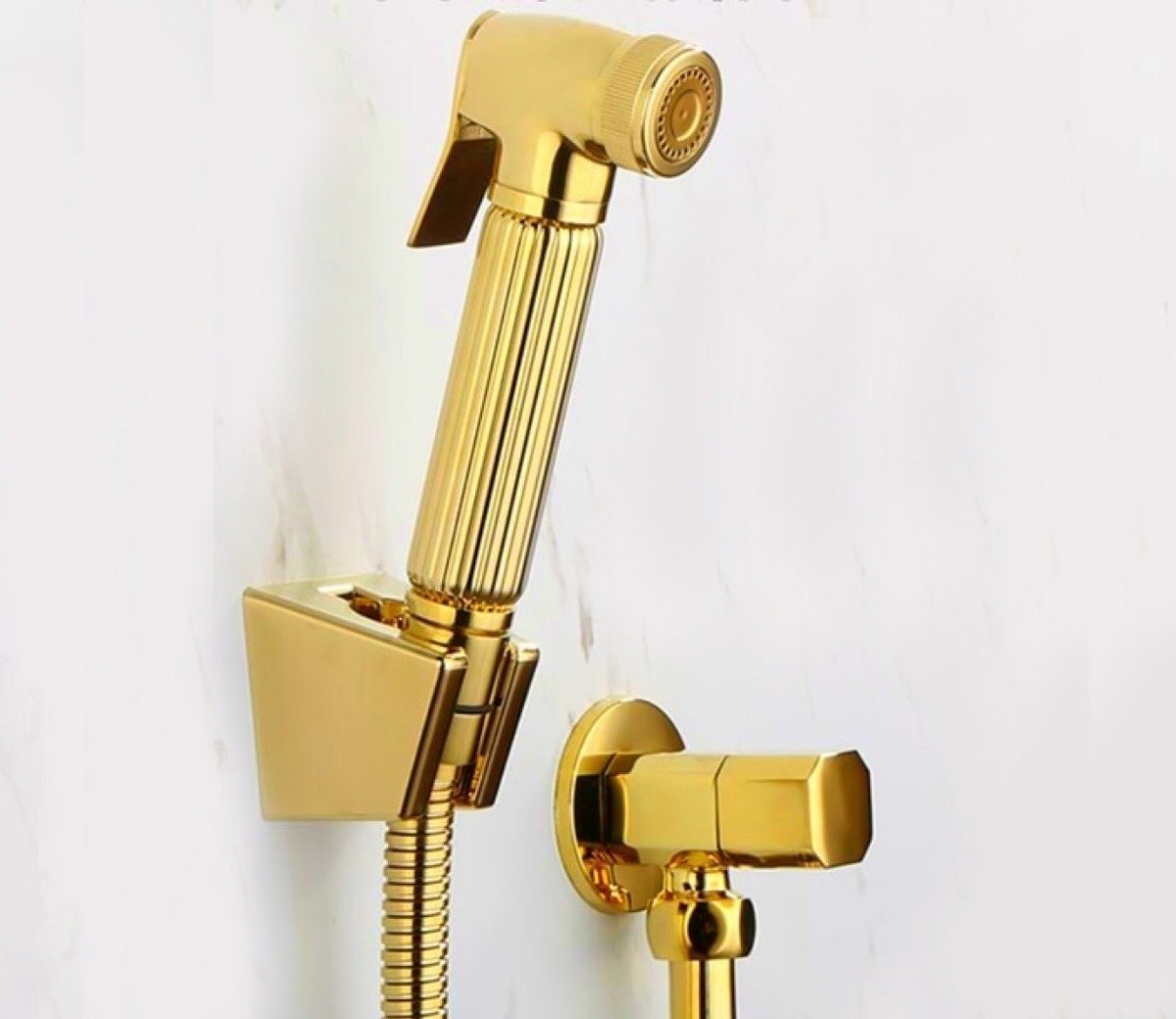 Ducha Higiênica Dourada Luxo Completa Banheiro Lavabo Madeiramadeira 