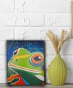 Ver imagem 1 de Quadro Figurativo Decorativo em Acrílico Pintado a Mão de Sapinho Colorido em Fundo Abstrato