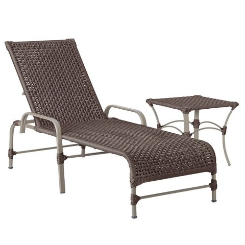 1 Espreguiçadeira Catar e 1 Mesa Garden Fendi e Corda Náutica Trama Original Jardim Alumínio