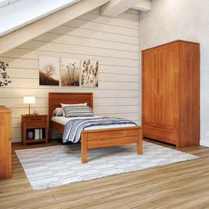 Dormitório Solteiro Cama Mesa de Cabeceira e Guarda Roupa Madma