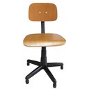 Ver imagem 3 de Cadeira Costureira Giratória De Madeira Com Sapata Para Costura Confecção Regulagem Altura