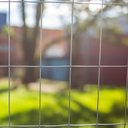 Ver imagem 2 de Tela Galvanizada Multy Leve (fio 1,65mm / malha 5x10cm) - Rolo 25m x 1,50m altura