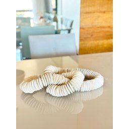 Colar Decorativo Artesanal em Cerâmica. para Decorar Mesas de Centro ou de Jantar, Aparadores ou Buf - 6
