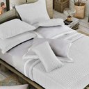 Ver imagem 3 de Colcha Super King com Almofada 300 Fios Panamá - Marken Fassi Branca