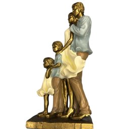 Escultura Familia Decorativa em Resina Pai Mãe Casal de Filhos - 5